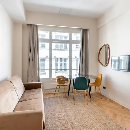 Spacious Duplex For 4 Near Bastille * パリ