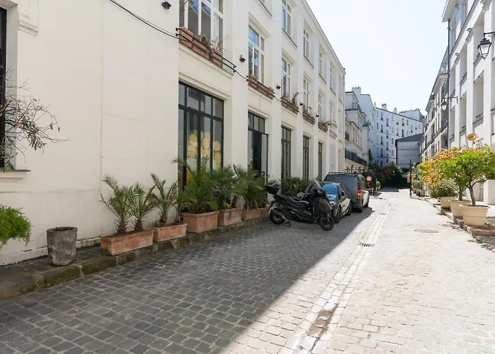 Spacious Duplex For 4 Near Bastille شقة *